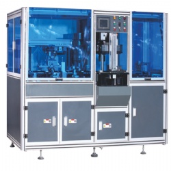 Fully automatic card punching and stacking machine